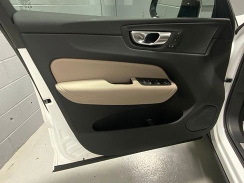 New 2026 Volvo XC60 B5 Plus w/ Protection Package Premier image 7