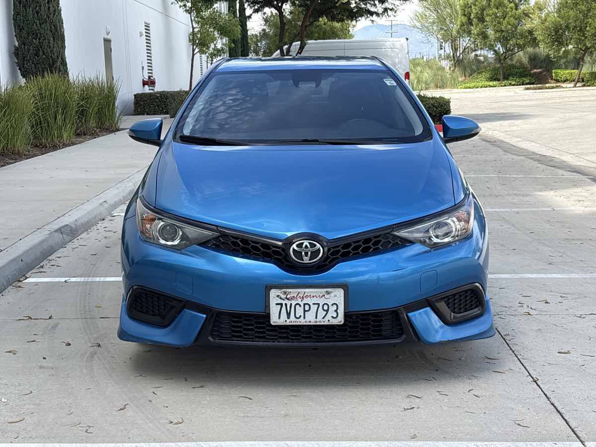 Used 2017 Toyota Corolla iM w/ Carpet Mat Package FWD image 8