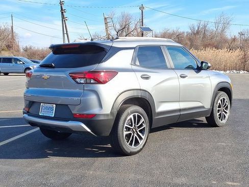 Used 2025 Chevrolet TrailBlazer LT image 6