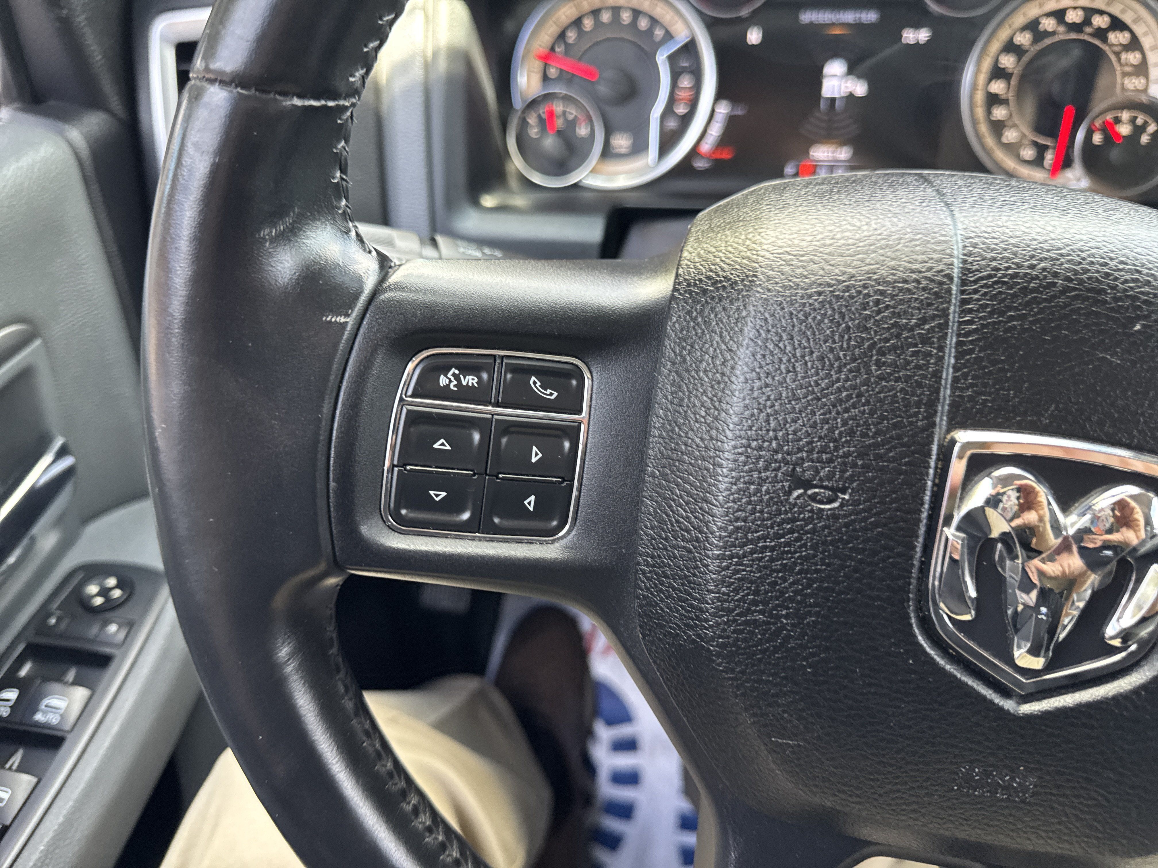 Used 2016 RAM 1500 Big Horn AWD/4WD image 32