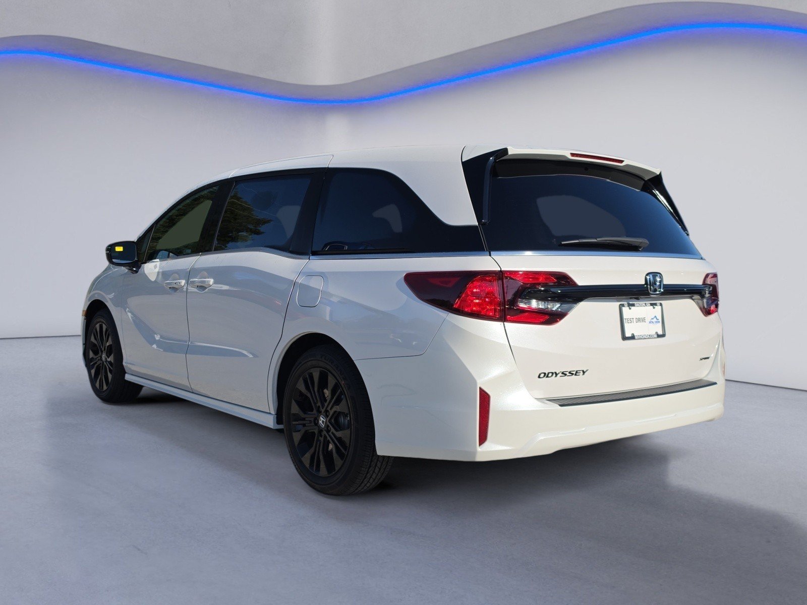 New 2027 Honda Odyssey Sport-L image 3