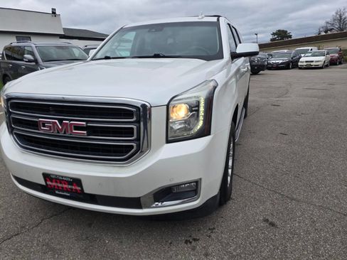 Used 2018 GMC Yukon XL SLT w/ Open Road Package image 58