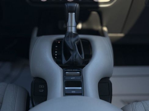 Certified 2026 Honda HR-V LX image 19