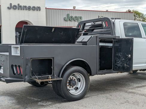 Used 2019 RAM 4500 Tradesman image 31