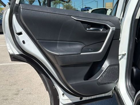 Certified 2021 Toyota RAV4 XLE Premium image 33