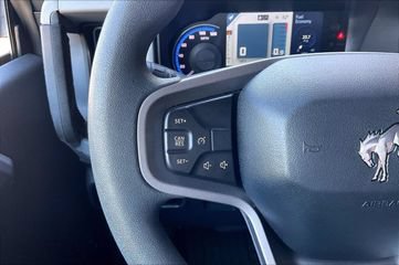 Used 2023 Ford Bronco 2-Door AWD/4WD image 21
