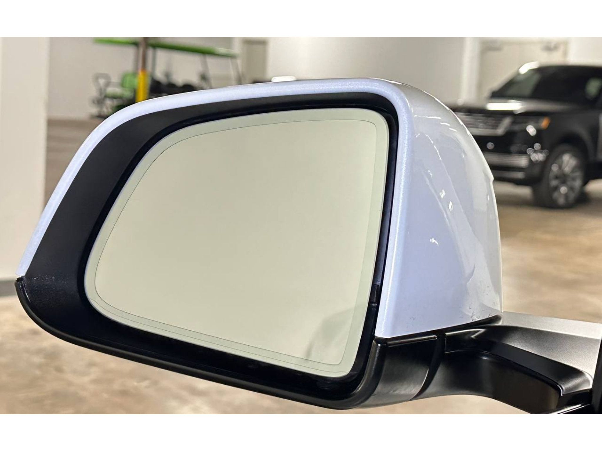 Used 2026 Tesla Model Y AWD image 34