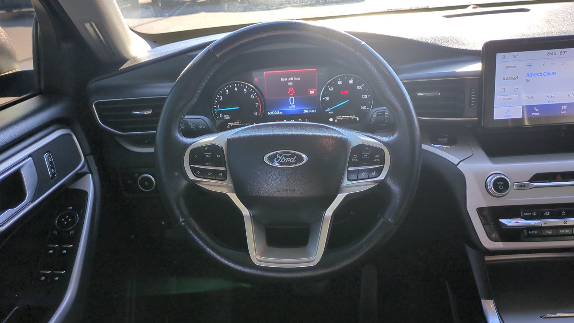 Used 2023 Ford Explorer XLT w/ Equipment Group 202A AWD/4WD image 15