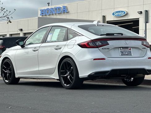 Used 2026 Honda Civic Sport image 5