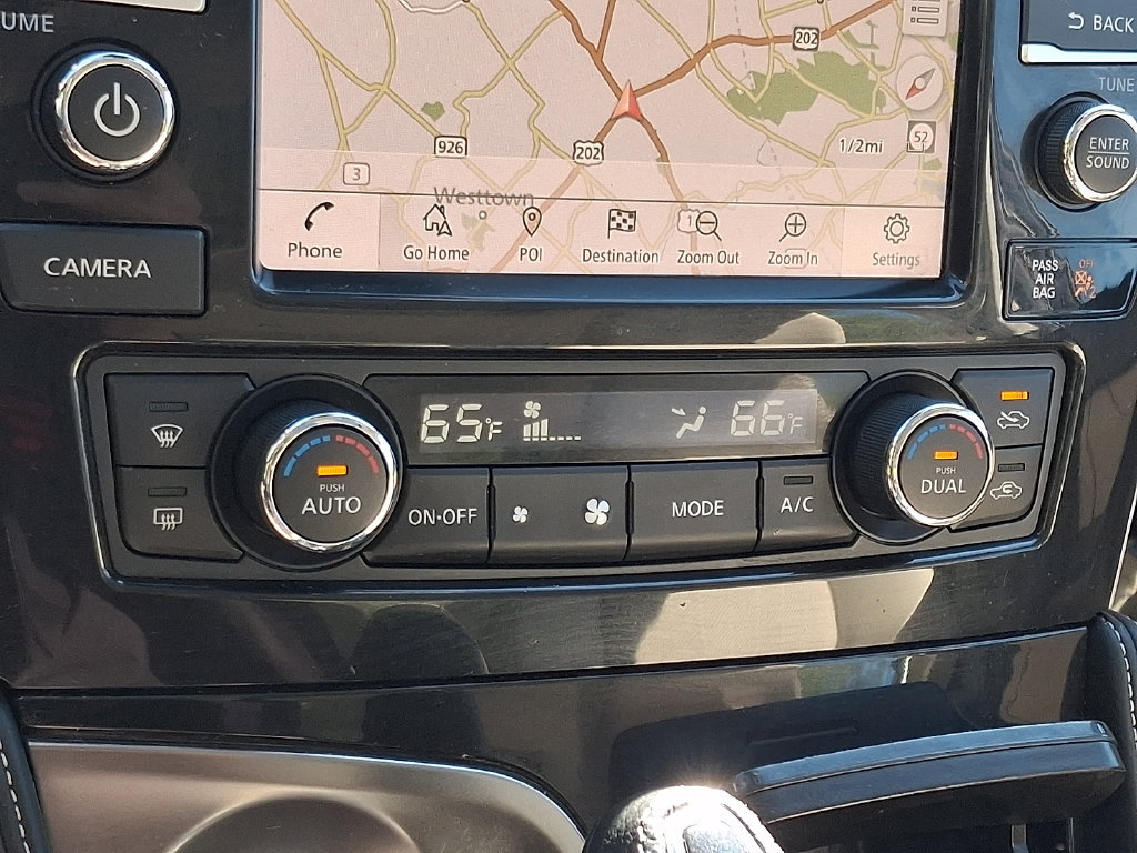 Used 2020 Nissan Maxima 3.5 SL w/ Floor Mat Group FWD image 17