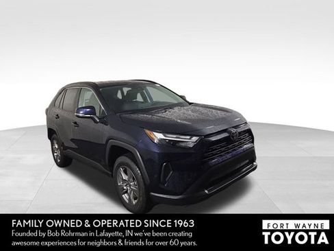 Used 2025 Toyota RAV4 XLE AWD/4WD image 4