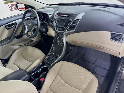 Used 2014 Hyundai Elantra SE w/ Option Group 02 FWD image 30
