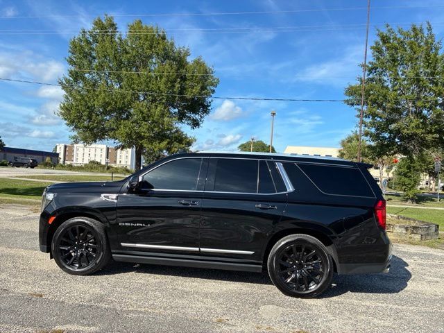 Used 2021 GMC Yukon Denali w/ Denali Ultimate Package AWD/4WD image 6