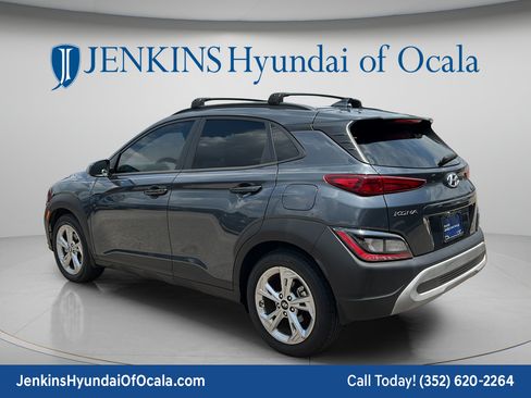 Certified 2022 Hyundai Kona SEL FWD image 5
