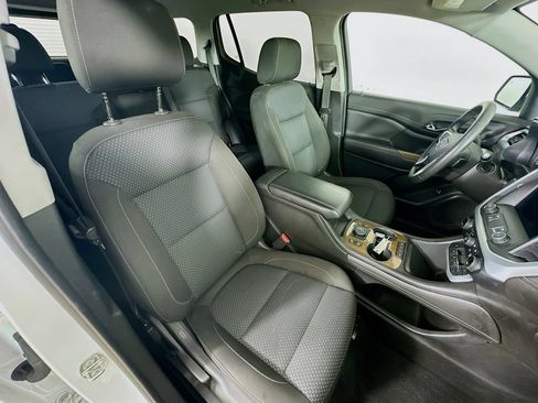 Used 2021 GMC Acadia SLE w/ Driver Convenience Package FWD image 43