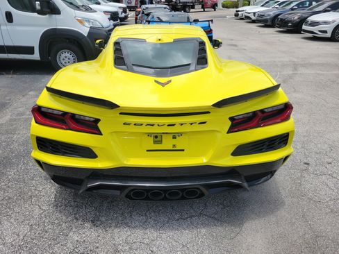 Used 2023 Chevrolet Corvette Z06 w/ Stealth Interior Trim Package RWD image 3
