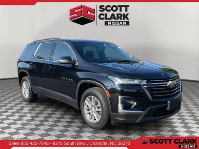 Used 2023 Chevrolet Traverse LT