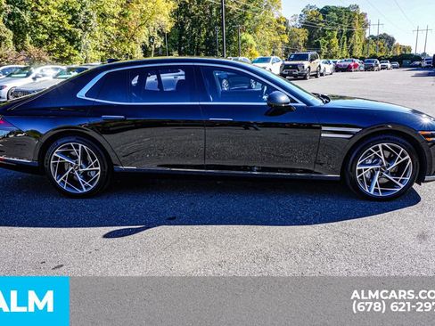 Used 2023 Genesis G90 3.5T image 9