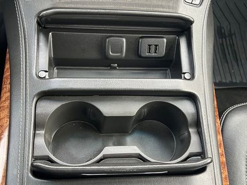 Used 2015 Chevrolet Tahoe LTZ image 40