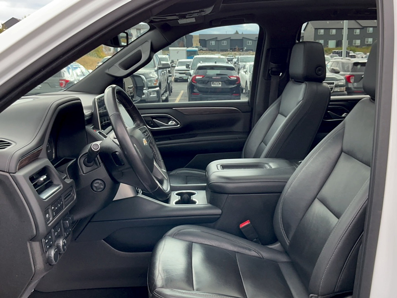 Used 2021 Chevrolet Tahoe LT w/ LT Signature Package AWD/4WD image 11