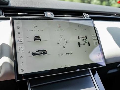 New 2026 Land Rover Range Rover Velar S AWD/4WD image 34