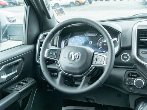 New 2026 RAM 1500 Big Horn AWD/4WD image 31