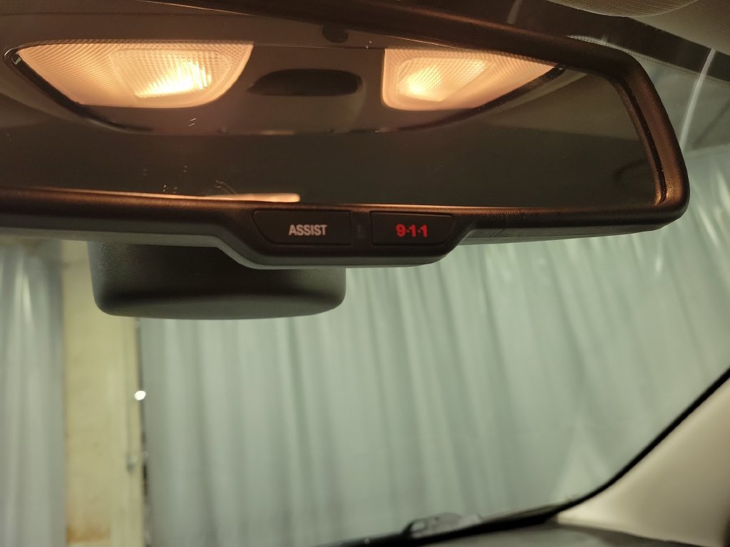 Used 2018 Jeep Cherokee Limited AWD/4WD image 23