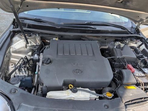 Used 2015 Toyota Avalon XLE Touring FWD image 26