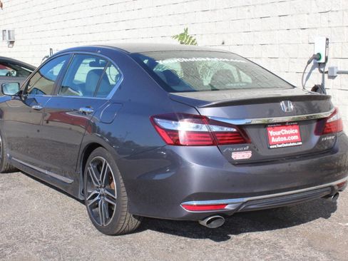 Used 2016 Honda Accord Sport image 3