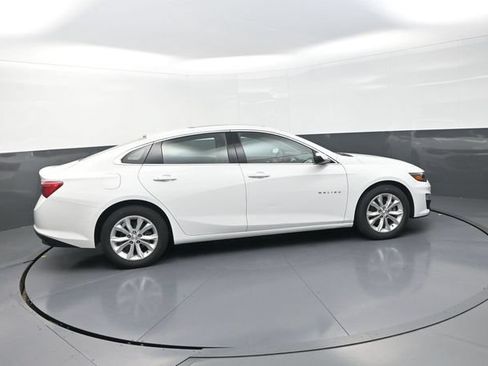 Used 2024 Chevrolet Malibu LT FWD image 9