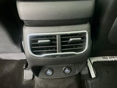 Used 2022 Hyundai Santa Fe SEL w/ Convenience + Premium Package FWD image 24