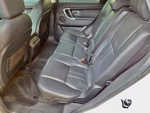 Used 2017 Land Rover Discovery Sport HSE AWD/4WD image 21