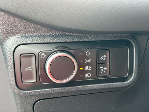 New 2026 Ford Explorer Active AWD/4WD image 19
