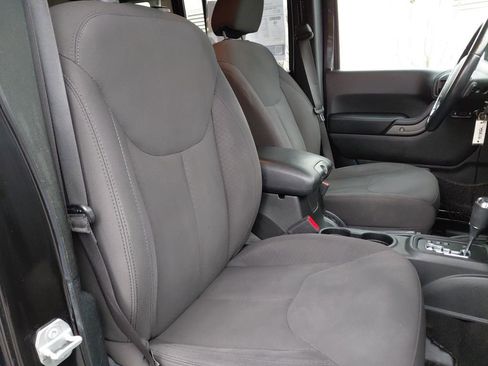 Used 2017 Jeep Wrangler Unlimited Sport w/ Quick Order Package 24S image 22