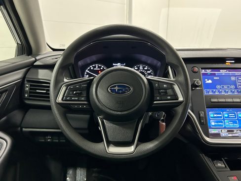 Used 2023 Subaru Outback AWD/4WD image 12