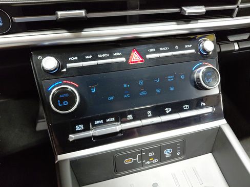Used 2026 Hyundai Santa Fe SEL AWD/4WD image 27