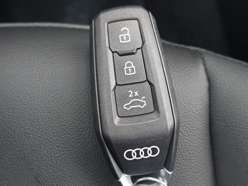 New 2025 Audi Q5 Premium Plus image 27