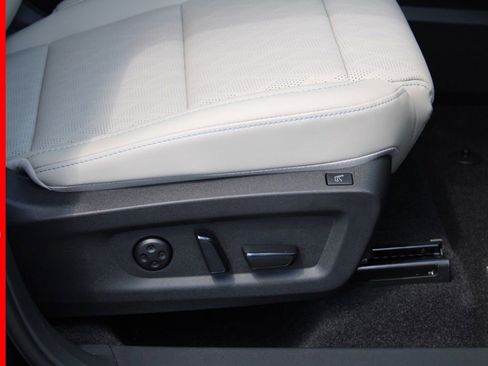 New 2025 Nissan Murano Platinum w/ Cargo Package image 15