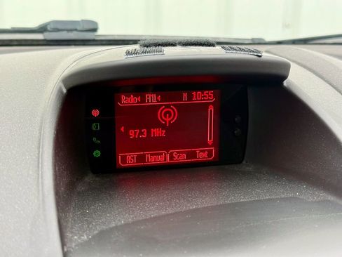 Used 2013 Ford Fiesta SE image 21