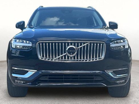 Used 2025 Volvo XC90 B6 Plus w/ Protection Package Premier AWD/4WD image 4