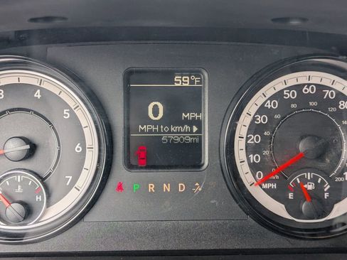 Used 2018 RAM 1500 ST w/ SXT Appearance Group image 22