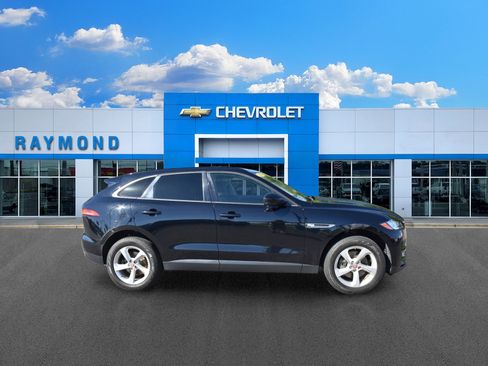 Used 2018 Jaguar F-PACE Premium AWD/4WD image 2