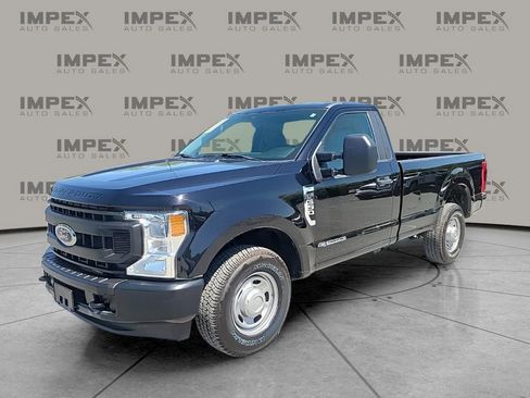 Used 2020 Ford F350 XL image 1