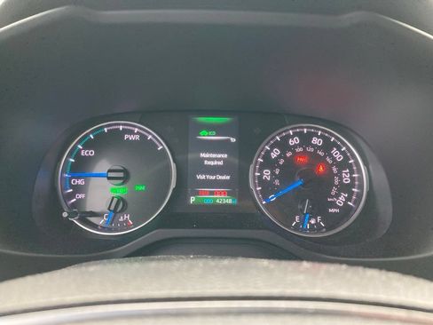Used 2022 Toyota RAV4 SE AWD/4WD image 16