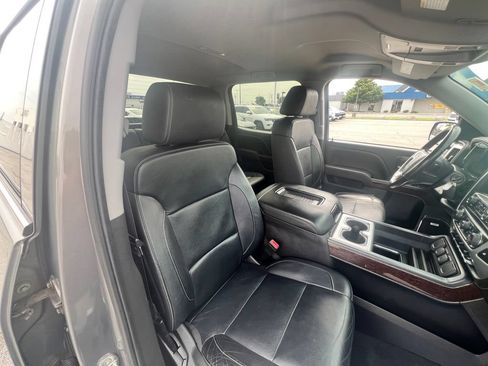 Used 2017 GMC Sierra 1500 SLT w/ SLT Premium Package AWD/4WD image 34