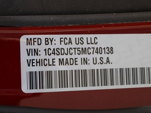 Used 2021 Dodge Durango R/T w/ Tow 'N Go Package AWD/4WD image 38