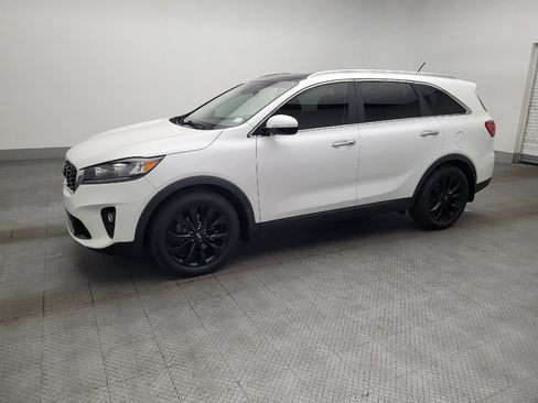 Used 2020 Kia Sorento EX image 2