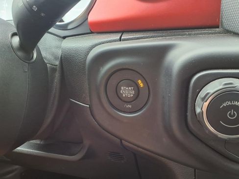 Used 2020 Jeep Gladiator Rubicon w/ Trailer Tow Package image 23