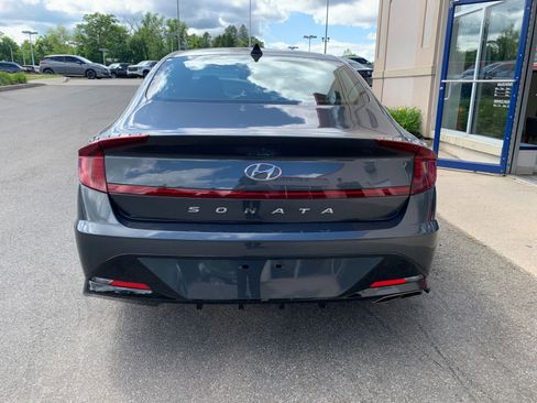 Used 2023 Hyundai Sonata SEL FWD image 6