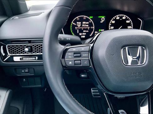 Certified 2025 Honda Civic Sport image 23